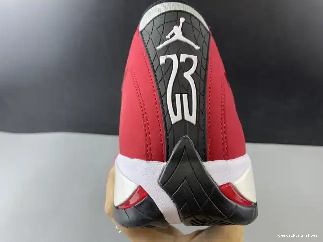 Rep 14 GYM JORDAN 487471-006 RED RETRO TORO AIR 0502